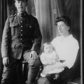 Edwin Charles Askew with his wife Alice and his daughter Elsie prior to departure for England.